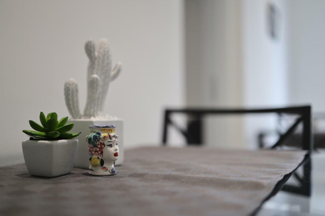 Cavour37 Rooms Palermo Eksteriør billede