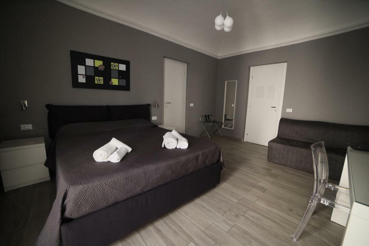 Cavour37 Rooms Palermo Eksteriør billede